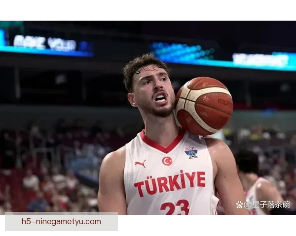 火箭16分逆转马刺三连胜申京