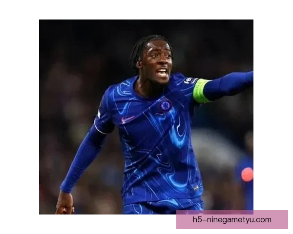 周一后斯特林告别蓝军迪萨西离队